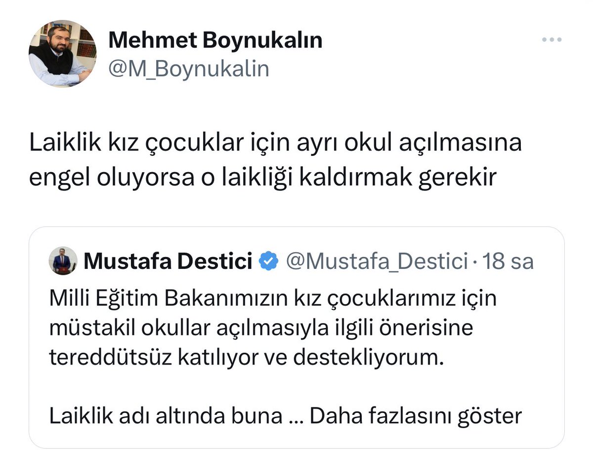 #MarmaraÜniversitesi’nde Profesör Mehmet Boynukalın kız okullarına dair böyle ifadeler kullandı. 

Bilinsin ki üniversitelerimizde gerici, kadın düşmanı, cinsiyetçi akademisyenlere karşı mücadele etmeye devam edeceğiz. 

Ne kadın üniversitelerine ne de kız okullarına  geçit yok!