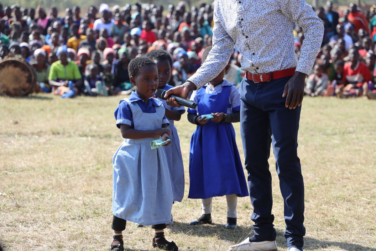 PlanMalawi's tweet photo. Throwback to the Lilongwe commemoration of the Day Against Child Labour on Wednesday, 12 July. The message is still the same: children deserve to play and be in school, not exploited in child labour!
#EndChildLabor #JoiningForces #ForAllChildren https://t.co/LT35ZQn6yQ