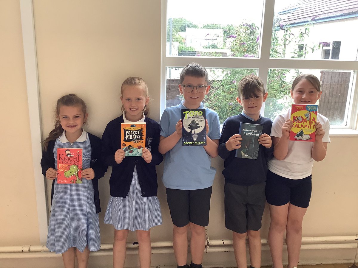 Our final Reading Raffle winners of the year! Congratulations and enjoy your books! @ololprimary_HT @2G_MrGallagher #MakeADifference #EnglishOLOL