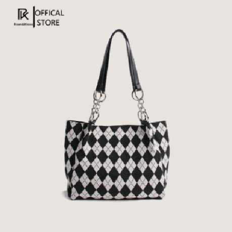 amoriefly's tweet photo. rekomendasi totebag/tas ke kampus muat banyak tapi tetap modis✨👜💅

a thread https://t.co/IPivpgaJrI