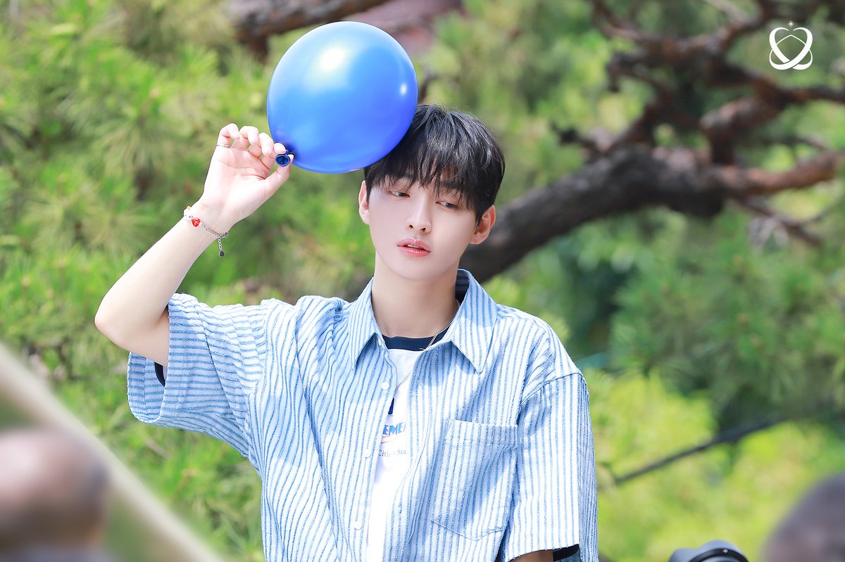 윤지성 (Yoon Jisung) Official tweet media