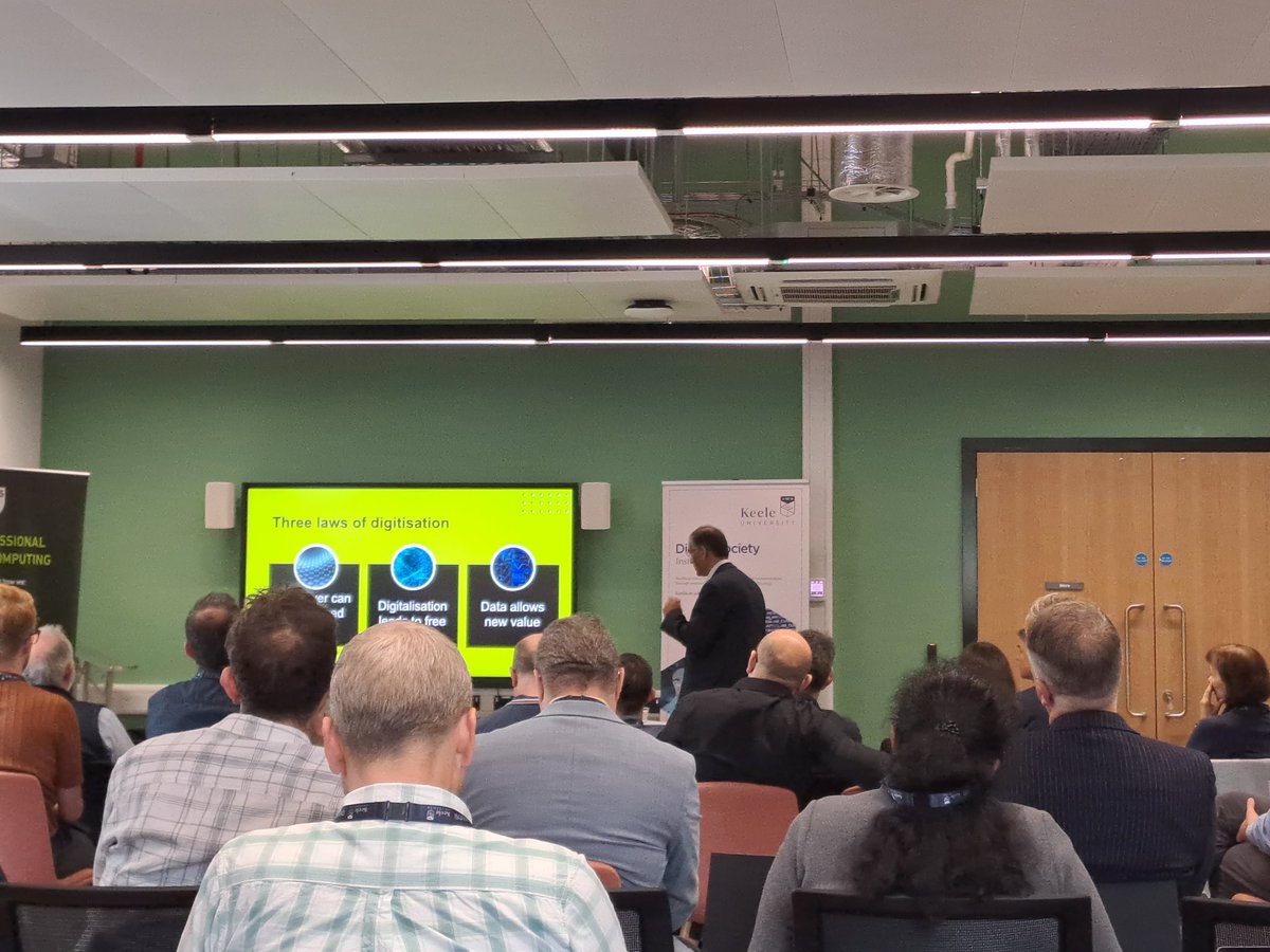 e_bonfiglio's tweet photo. "Be digital or be digitised" - great talk by our keynote speaker @RashikParmar at the inaugural Digital Revolution Day for @Keele_DSI @KeeleUniversity.  

#digitalrevolution #Innovation #Digital https://t.co/fbZG3cMltM