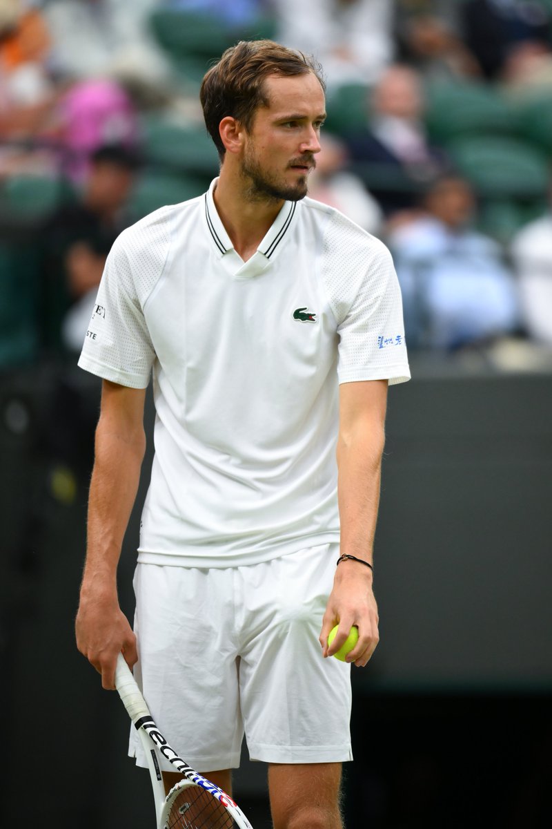 Lacoste tweet media