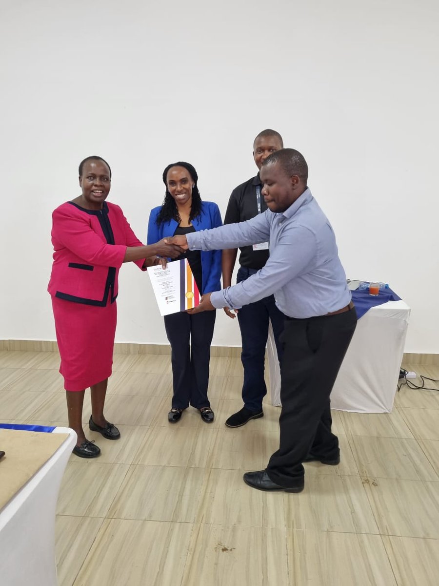 AmalgamatedK's tweet photo. FINALLY,we called it a day for the cohort 2 on Social Dialogue and Workplace cooperation for union shop stewards of our Mombasa Branch.Well deserved ,Hongera to our shop stewards.@COTU_K @FesKenya @SolidarityCntr #workplacecooperation.#solidarity https://t.co/Rh56h8sRTY