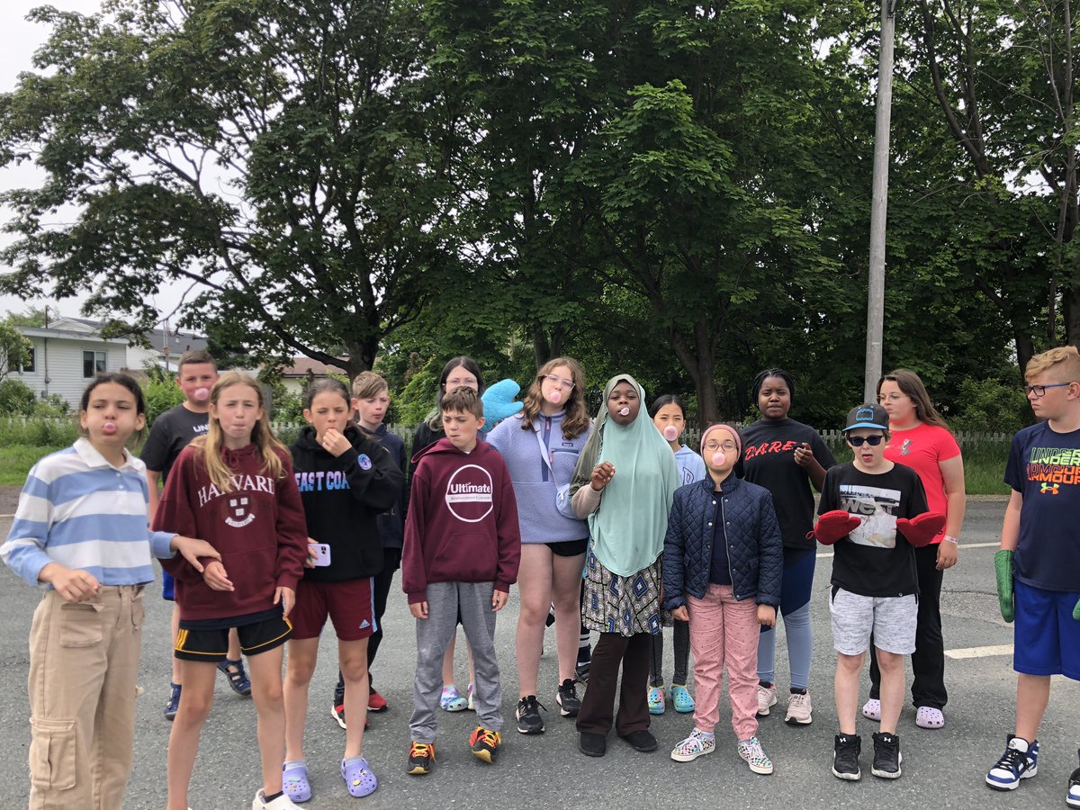 MmeBennett tweet media