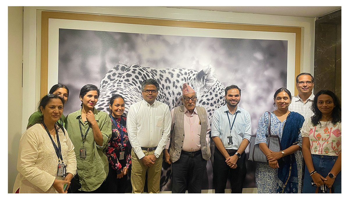 Nihilent's tweet photo. We had the honor of hosting Dr. Mohan Agashe at our Design Lab. He explored our state-of-the-art space, infusing it with his unique perspective and creative energy.

#technology #art #designthinking #EmotionalIntelligence https://t.co/oq8beNl4Nj