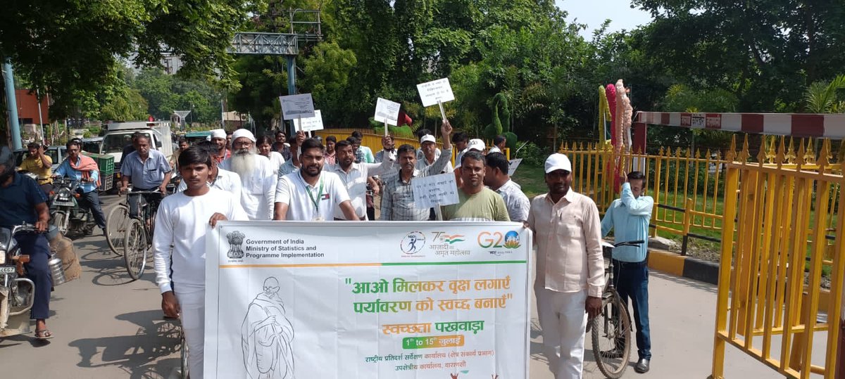 GoIStats's tweet photo. Kudos to SRO, Varanasi for their outstanding participation through Cycle rally and plantation drive in #SwachhataPakhwara to spread the awareness about cleanliness and hygiene. 
#goistats #SwachhataPakhwara @swachhmospi #Swachhabharat https://t.co/RjiRsfQdKD
