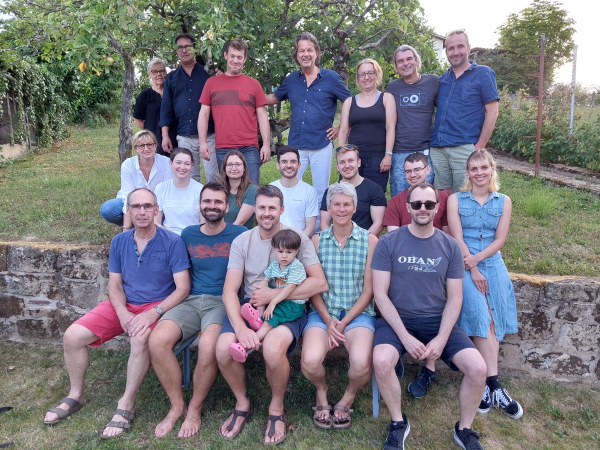 After a three-year break due to COVID, we finally revived our group-barbecue tradition, which was a full success. Thanks to all participating ORCAS for making this a very entertaining and special event! #socializing #collegiality