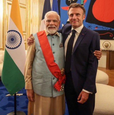 ajaymishrteni's tweet photo. Honourable PM Shri @narendramodi ji honoured with Highest French Honour  - Grand Cross of the Legion of Honor by President of France, Emmanuel Macron. https://t.co/LMJs6akMFQ