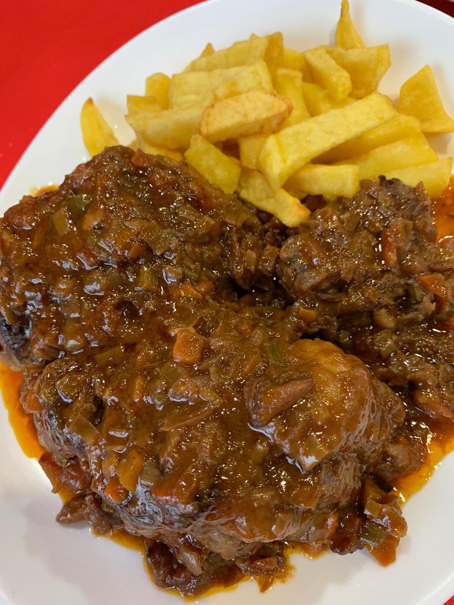 Si quieres disfrutar del sabor de la buena comida, de la comida casera hecha con cariño, ven a <a href="/CasaPozas/">CasaPozasTartajo</a> 
#Guadarrama