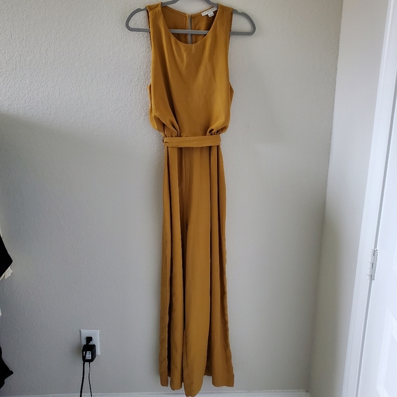 pugn's tweet photo. So good I had to share! Check out all the items I'm loving on @Poshmarkapp #poshmark #fashion #style #shopmycloset #palmangels #favlux #louisvuitton: https://t.co/t9GGUmhWDg https://t.co/bKOSNpij76