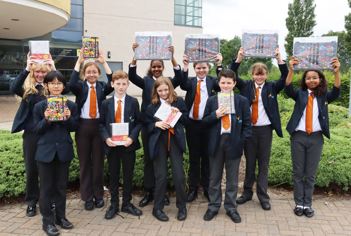 NunthorpeArt's tweet photo. Some of our Year 7 Art students would like to say a massive thank you to the Artist Jon Burgerman. They were over the moon with your generous gifts. @jonburgerman #keystage3 #year7 #jonburgerman #weloveart #itsgreattocreate https://t.co/2sGAcjRGwB