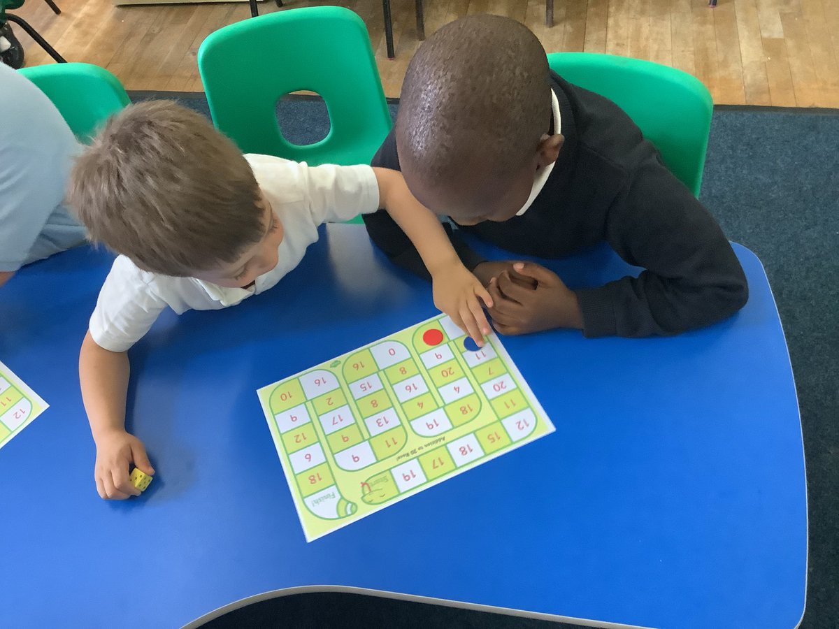 MissSpittlehous's tweet photo. Lovely turn taking as well as expert number recognition whilst playing our number recognition recap game 🎲 https://t.co/AO7Ga4DWJn