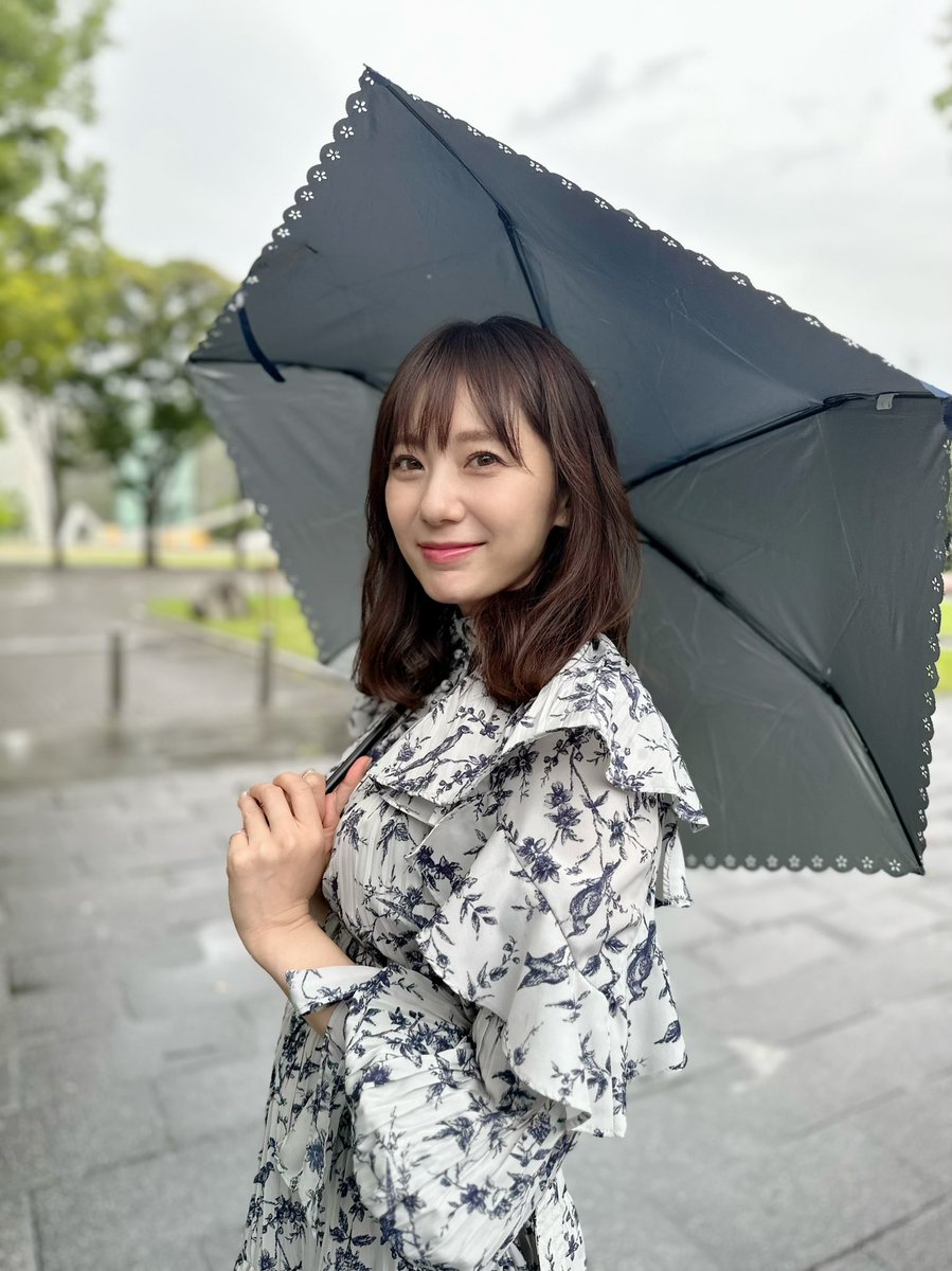 昨日は2024カレンダーの撮影でした🥳

雨降ってたけど、そんなのはへっちゃらでした🙇‍♀️

まだまだ暑い日続いたり、ジメジメな日々だけど、夏を乗り越えましょーねっ🙋‍♀️✨