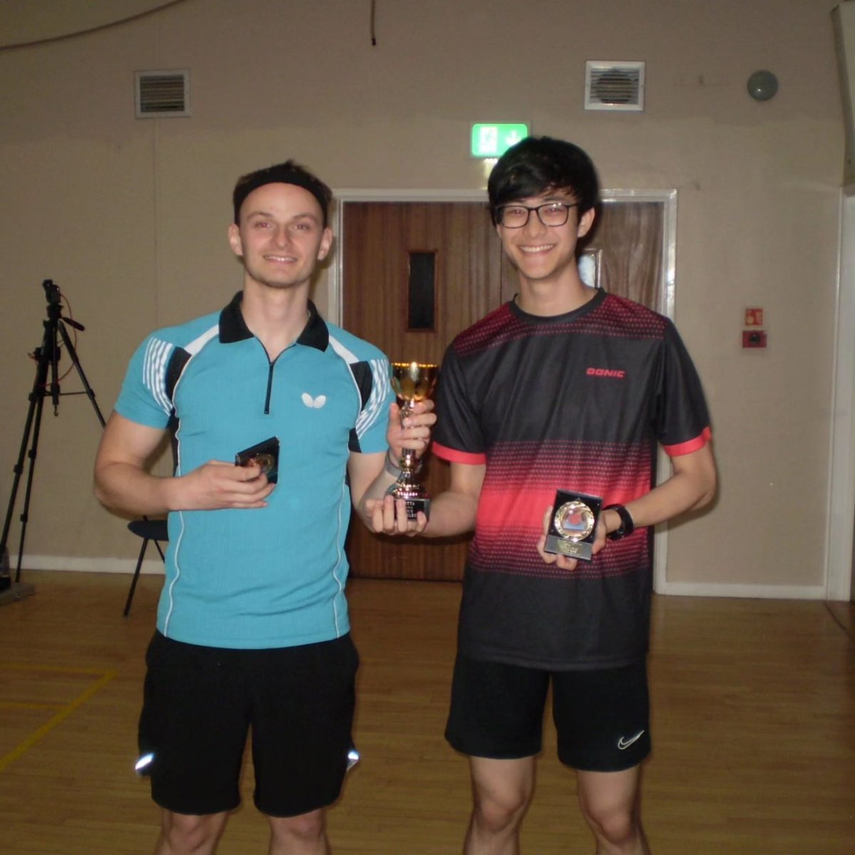 Congratulations to our previous BUCS Captain, now Vice President, Ian Parkyn for garnering medals and trophies in the recent Basingstoke Closed Championships!

Highlight reel soon to follow!

@sport_swansea @swanseabaysportspark <a href="/TeesSport1/">Tees Sport</a> <a href="/ian_parkyn/">Ian Parkyn</a>
