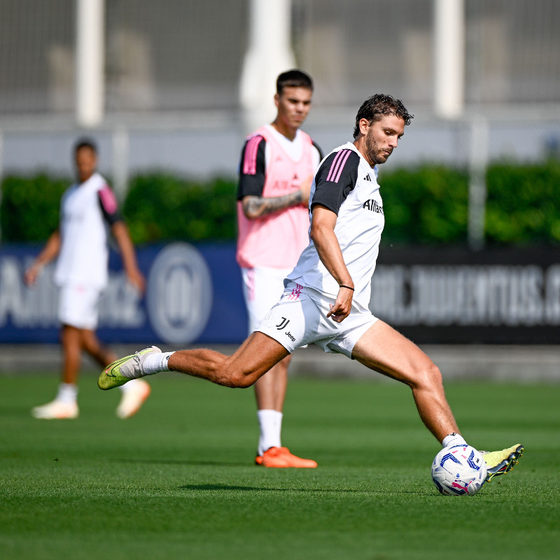 JuventusFC tweet media