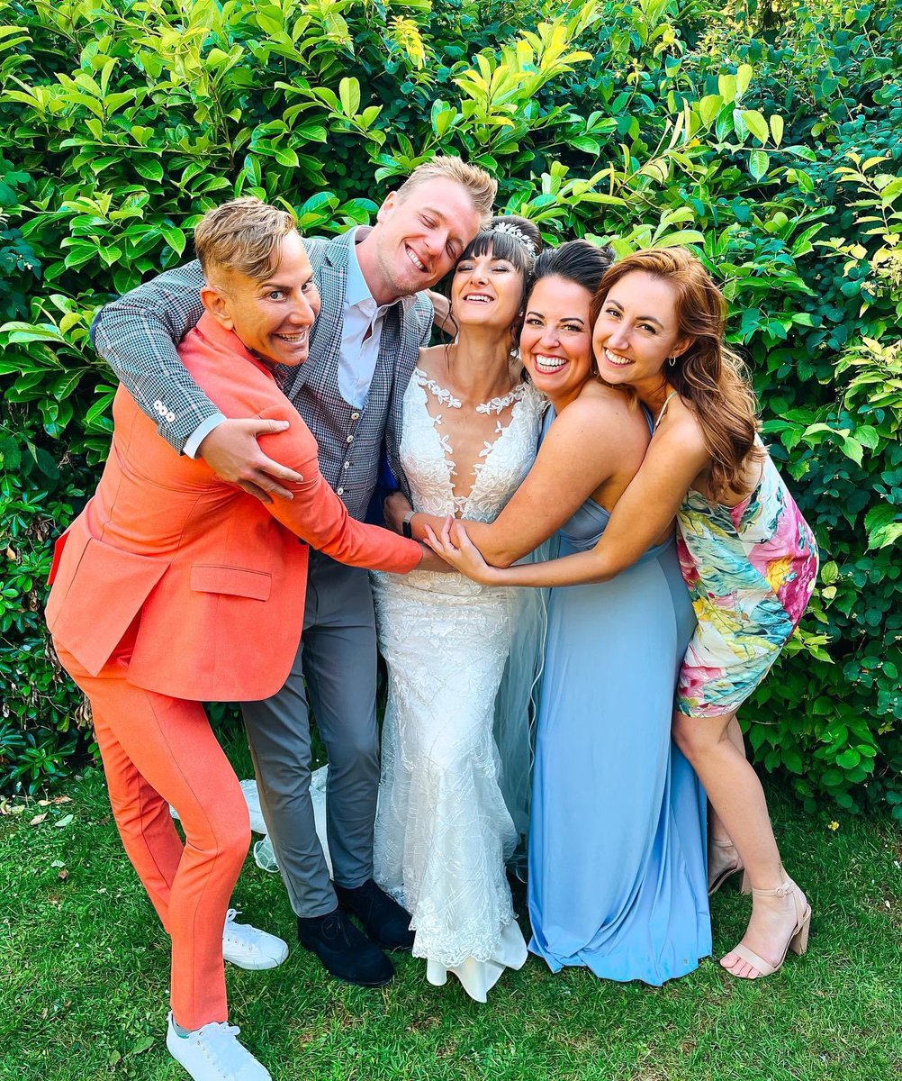 KayVictoriaHindmarsh tweet media