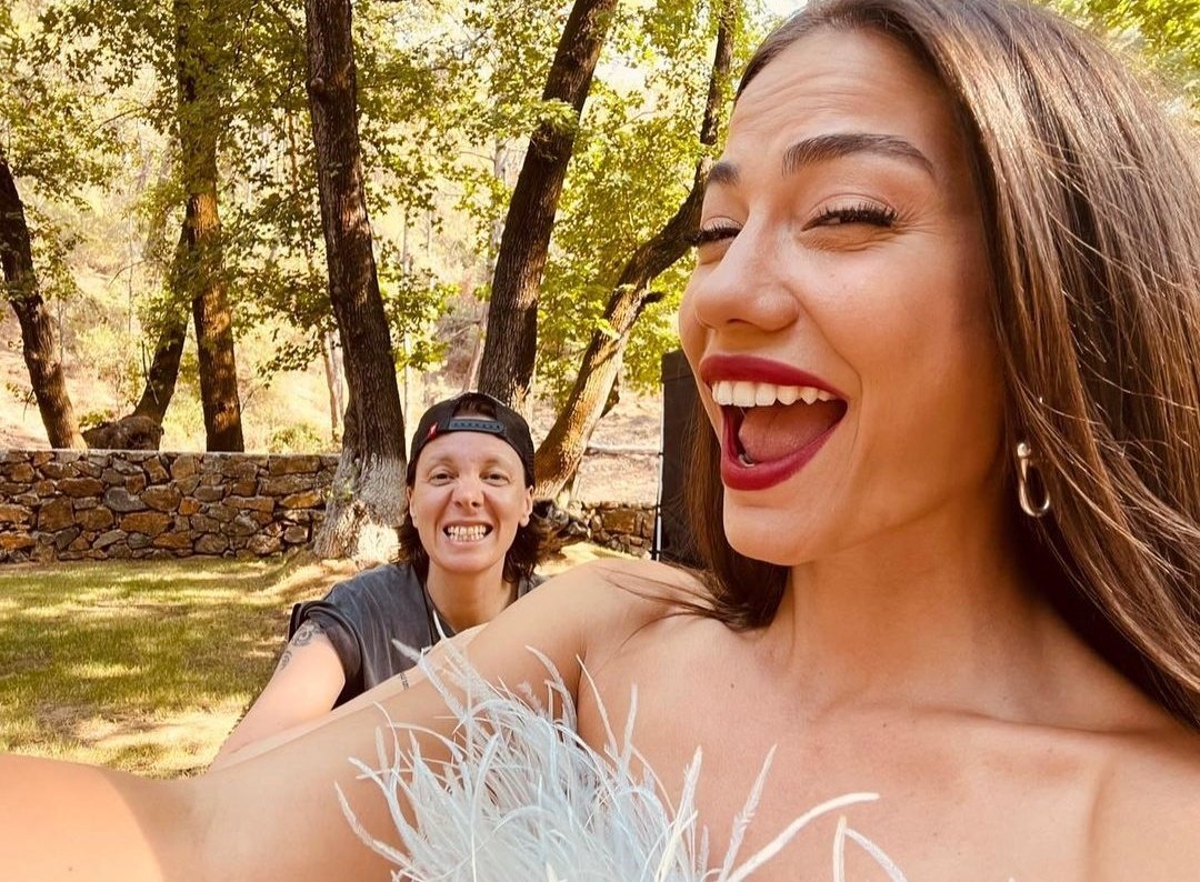 daisydemeet's tweet photo. 🤍🤍
#DemetÖzdemir #AşkTaktikleri https://t.co/1JnFnj0aQ6