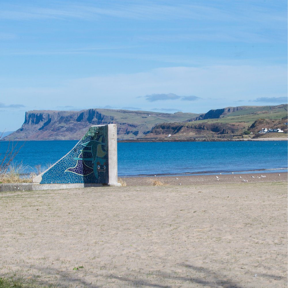 #Ballycastle Beach has been named regional winner in the 50 Best Beaches in the UK on @thetimes A great mention for the hotel & our staff within the article Read more 📷 bit.ly/46R528P #discoverni @DiscoverNI @VisitCauseway @TourismIreland