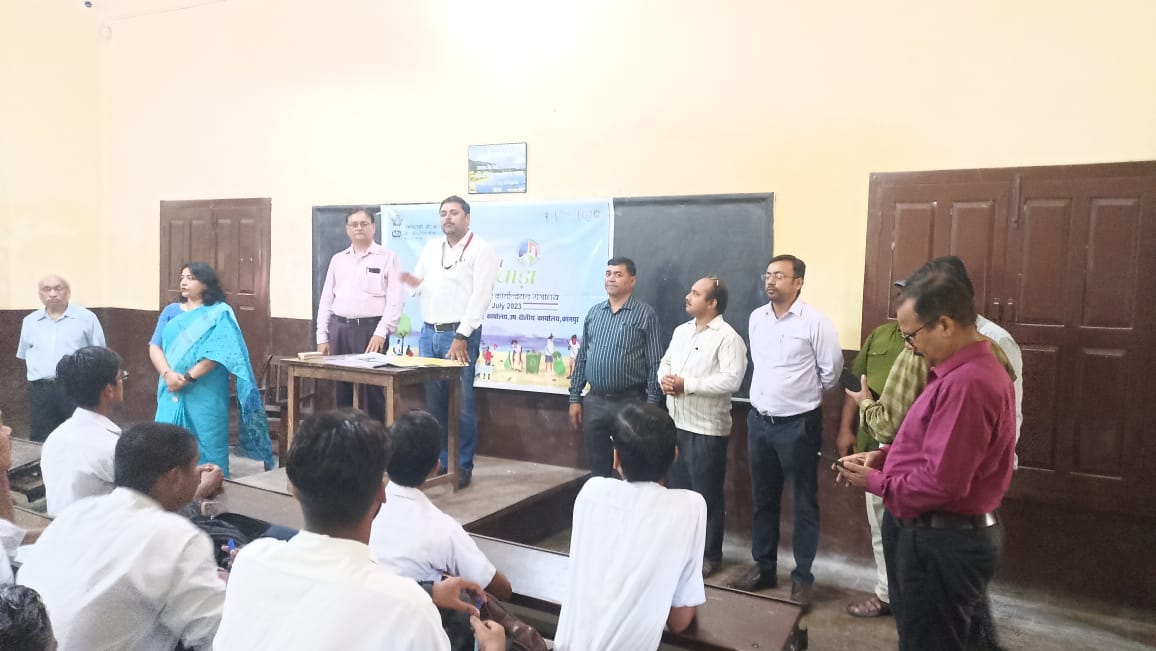 GoIStats's tweet photo. Hats off to our stellar SRO Kanpur for their remarkable involvement in #SwachhtaPakhwada Your commitment to cleanliness and hygiene is truly commendable. 

@goistats @swachhmospi 
#SwachhtaPakhwada #SwachhMospi #swachhbharat https://t.co/zQ40dS7X4y
