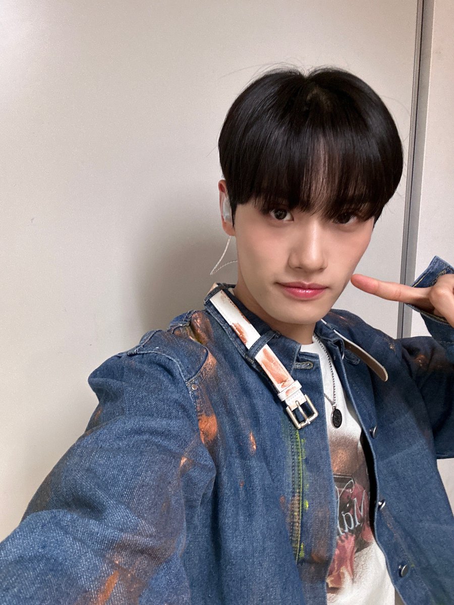 TIOT_NOW's tweet photo. [#레디_time⏰] 
💙🩵💙🩵

#금준현 #KUMJUNHYEON
#RedstartENM #레드스타트이엔엠 https://t.co/infxCSA2jN