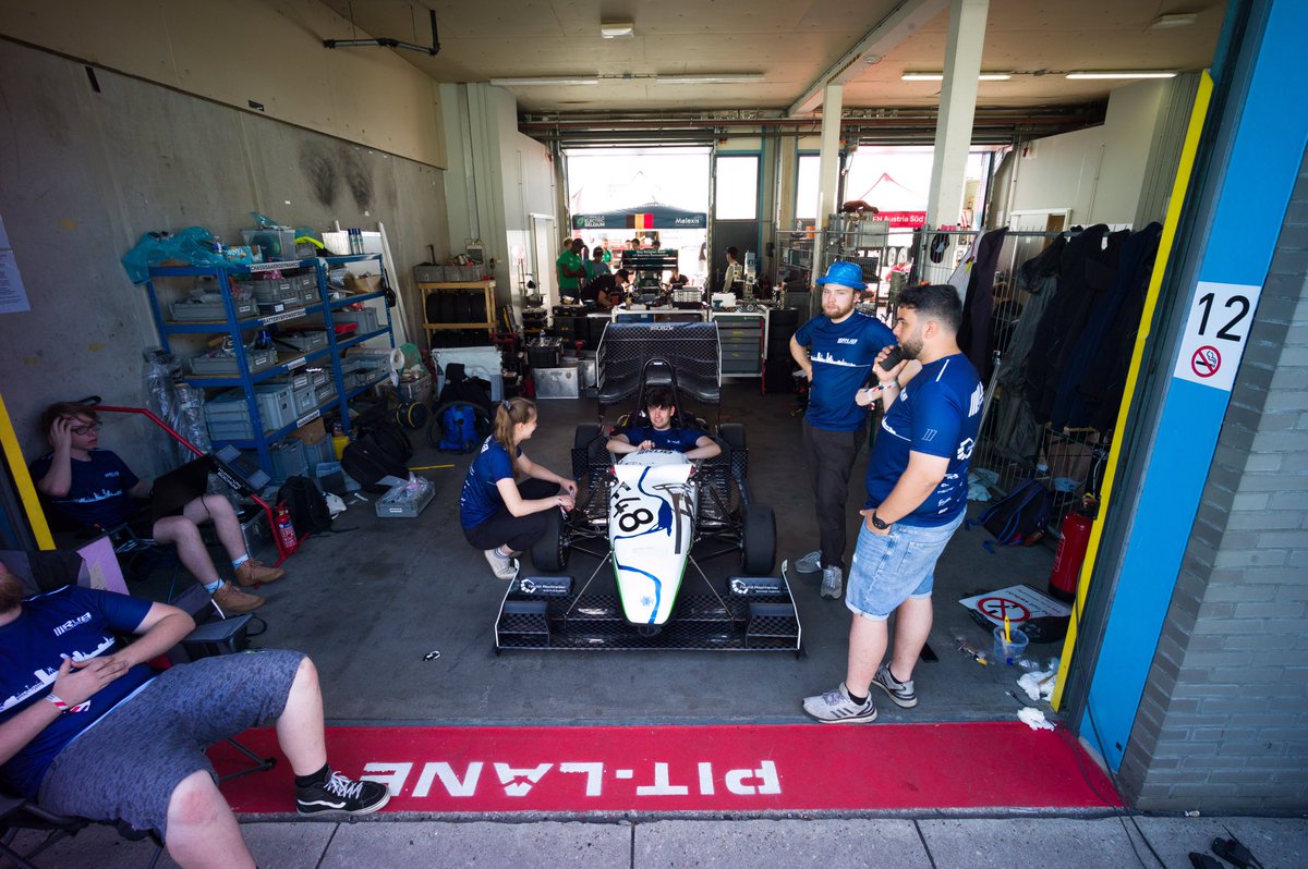 RUBMotorsport's tweet image. /// Some impressions from today! 📷

#fsn #formulastudentnetherlands #fsnetherlands #fsn23 #fsn2023 #formulastudent #assen #ttcircuit #ttcircuitassen #motorsport #racecar #becauseracecar
