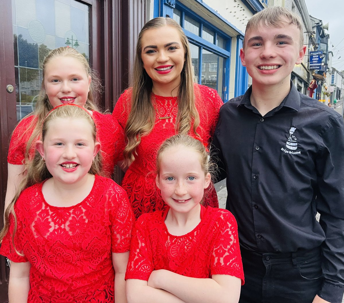 Bróga Bríomhar Dance School tweet media