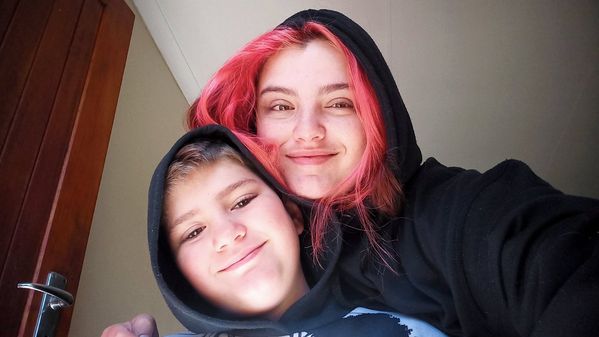 Mama_Succubus tweet media
