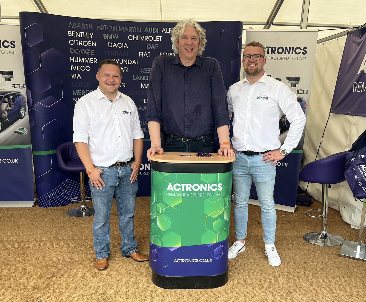 ACtronics_UK tweet media