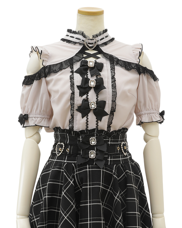♡ Restock ♡ 7/15(Sat) 店頭発売✨ 3つリボンハートチョーカー