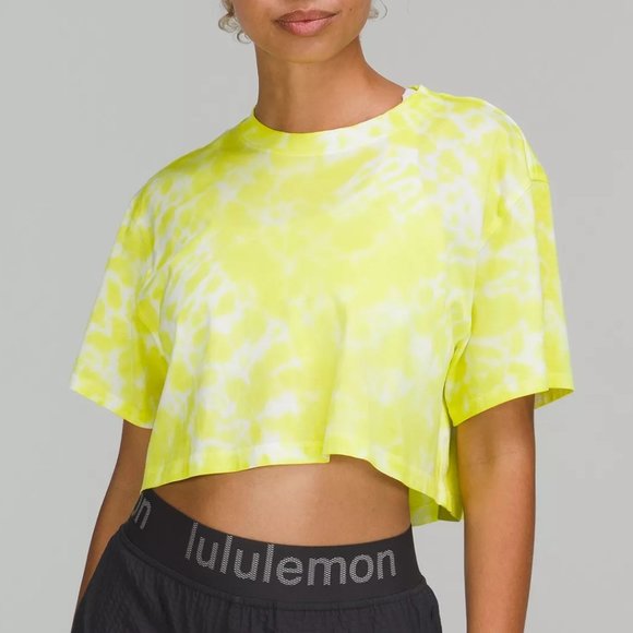 So good I had to share! Check out all the items I'm loving on <a href="/Poshmarkapp/">Poshmark</a> #poshmark #fashion #style #shopmycloset #goodamerican #nastygal #lululemonathletica: posh.mk/f2YU7qfpqBb