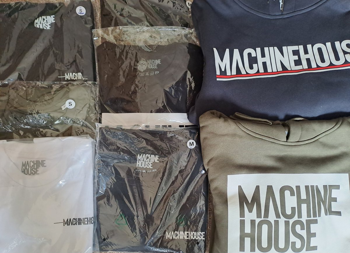 djneilhood's tweet photo. Huge thanks to the guys at @machinehousecl for sorting me &amp; Gemmell out with some new Tee's &amp; Hoodies - check them out if you haven't already! https://t.co/KsqhDdvwBL