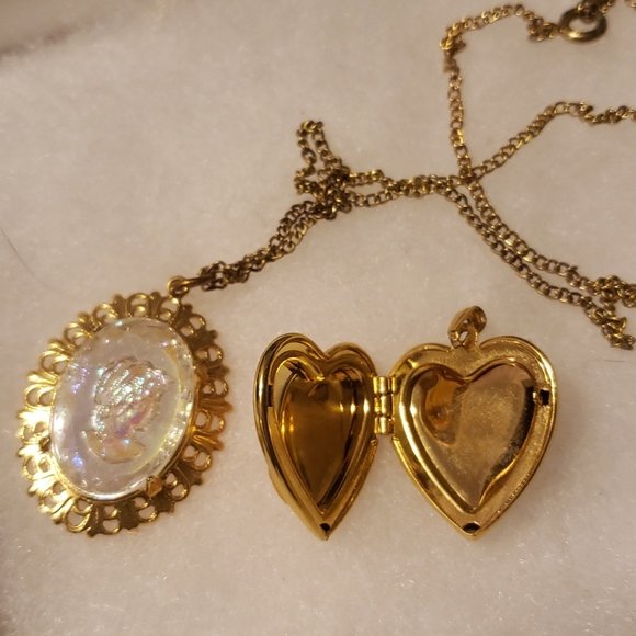 So good I had to share! Check out all the items I'm loving on <a href="/Poshmarkapp/">Poshmark</a> #poshmark #fashion #style #shopmycloset #juicycouture #columbia: posh.mk/tstNrIepqBb