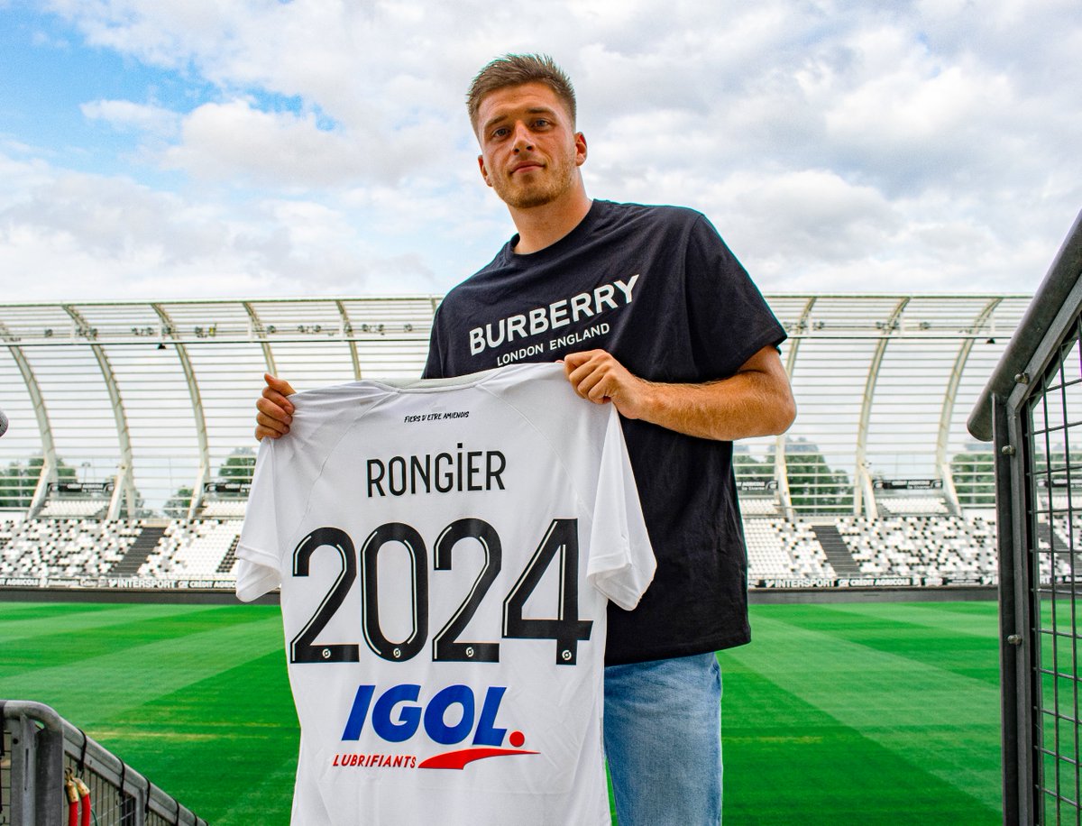 🔄 [𝗠𝗘𝗥𝗖𝗔𝗧𝗢]

L' Amiens SC est fier d'annoncer la prolongation de contrat de Matthieu Rongier, désormais lié au club jusqu'en 2024. ℹ️shorturl.at/lqLM6

Félicitations <a href="/RongierMatthieu/">MR</a> ! 🤝🏻

#FIERSDETREAMIENOIS⚪️⚫️