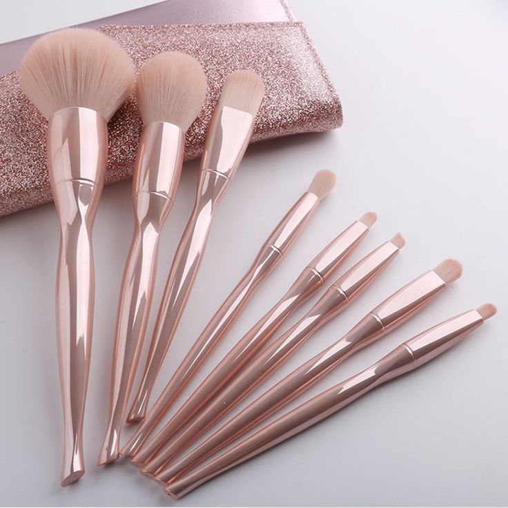 pink designed makeup brushes set
#makeupbrushes #cosmetics #manufacturer #customization