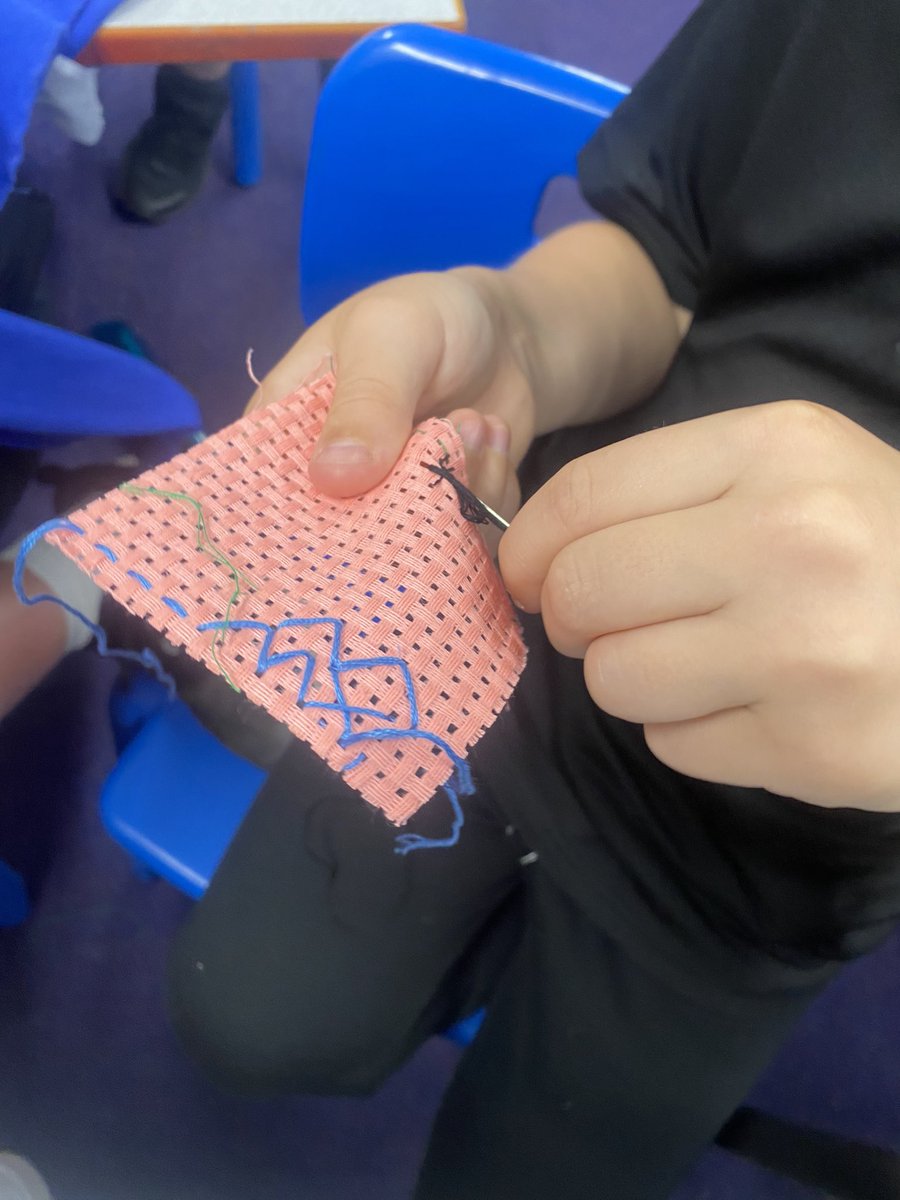 Year4EH's tweet photo. Sewing practise in Year 4 today! 🪡 https://t.co/TcstNLHNrI