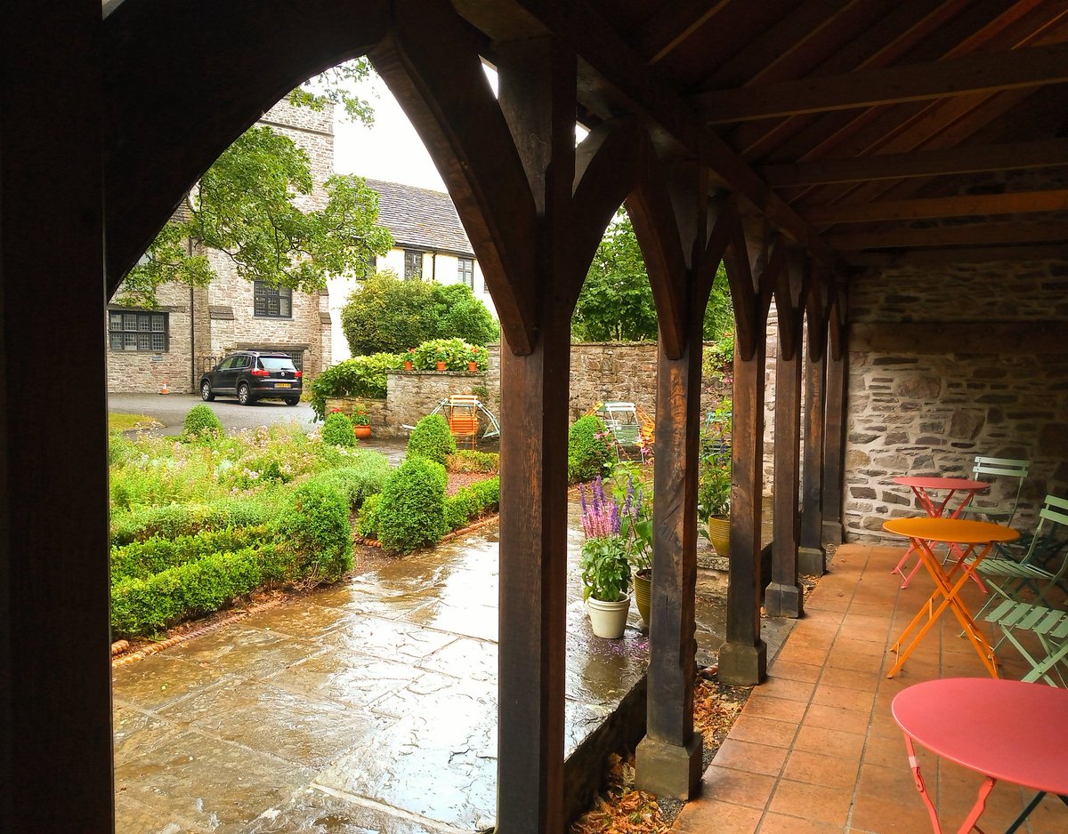 Leigh & Nicky (@thehoursbrecon) on Twitter photo A blousy if soggy day up at beautiful <a href="/breconcathedral/">Brecon Cathedral</a> close. Come to us for delicious food and drink, beautiful books and a warm welcome. Today at 1pm you can enjoy the mighty Gwent Chamber Orchestra for their lunchtime recital 1pm 🎶 A blousy if soggy day up at beautiful <a href="/breconcathedral/">Brecon Cathedral</a> close. Come to us for delicious food and drink, beautiful books and a warm welcome. Today at 1pm you can enjoy the mighty Gwent Chamber Orchestra for their lunchtime recital 1pm 🎶