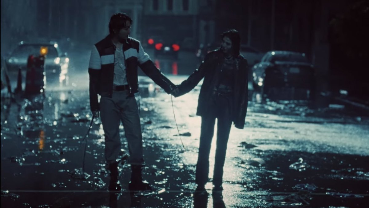 thought this was sohee with a lesbian but its just jungkook with a fuckass bob