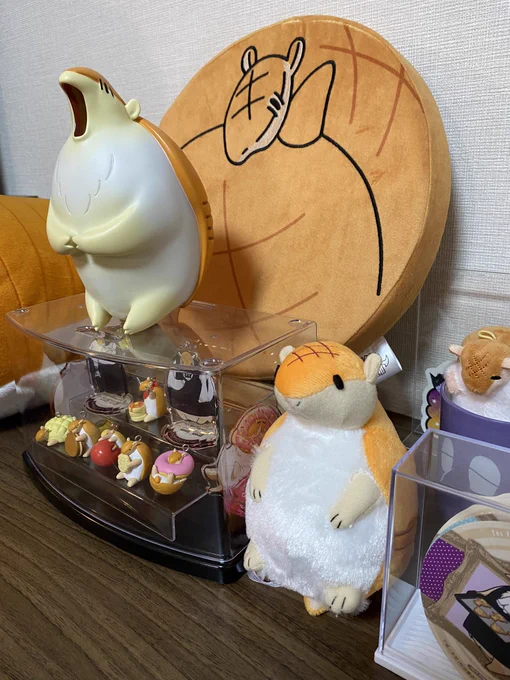 通院付き添いついでに、実家に送ってたにゅんを受け取ってきた。