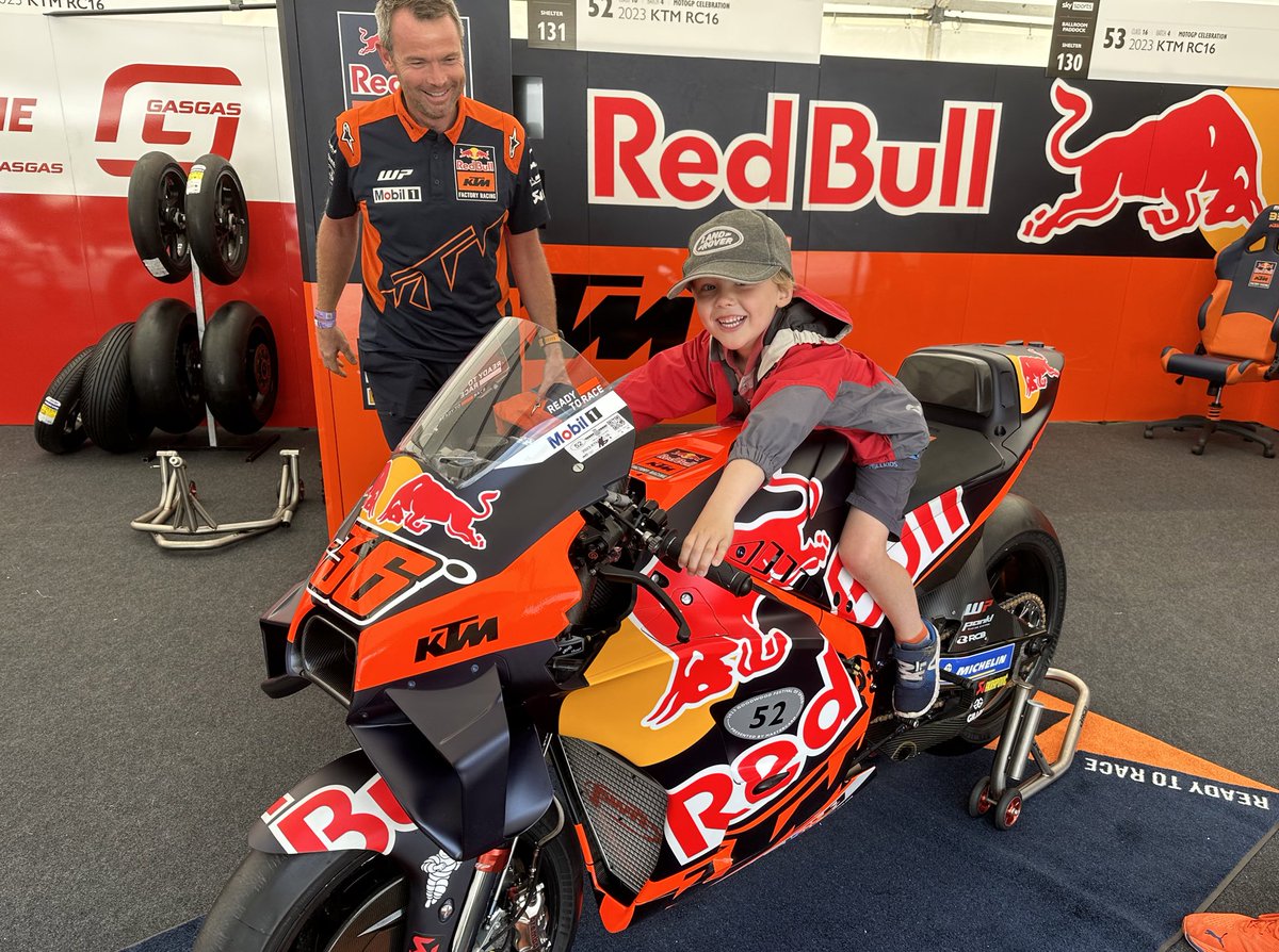 Nick Pritchard tweet media