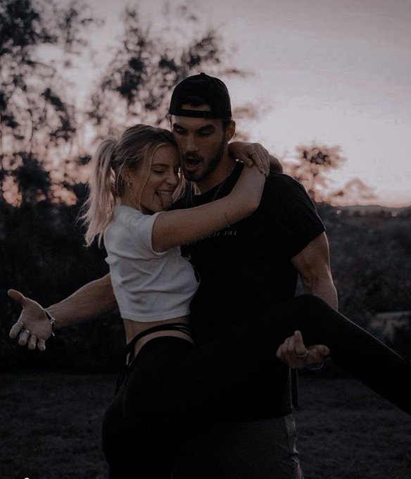 MasculineNotes's tweet photo. 8 BAD BOY TRAITS THAT WILL CATCH WOMEN’S EYES

~BRUTAL THREAD~ 🧵 https://t.co/QDonnprw7k