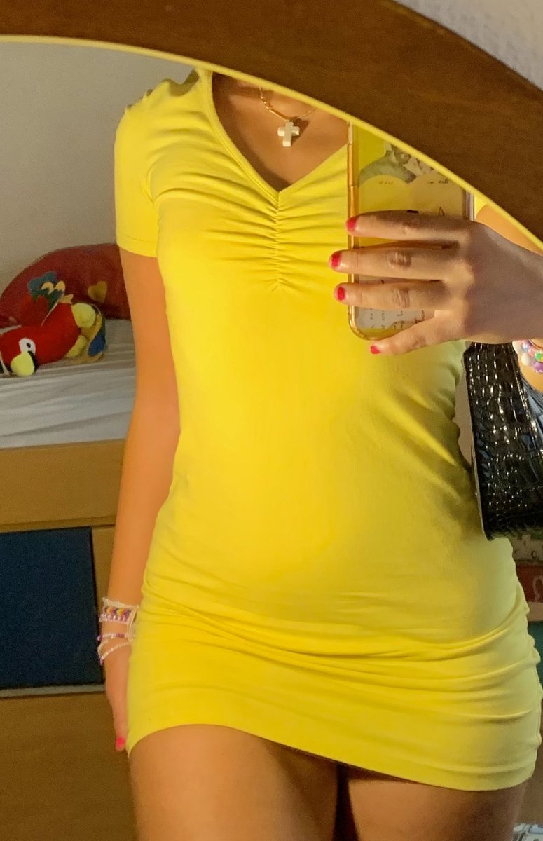 uurgirlnat's tweet photo. 💛🐥🐥✨☀️🍋🍋 https://t.co/OmsxCYPQsp