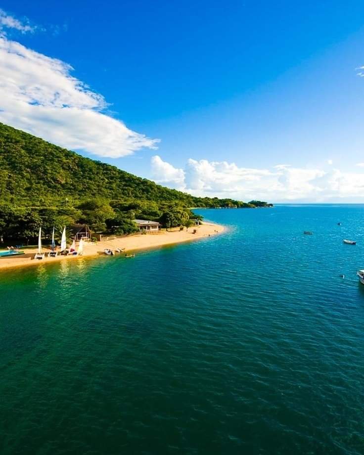 AmboNishe's tweet photo. Malawi the Warm Heart of Africa https://t.co/W0qeDO4TFC