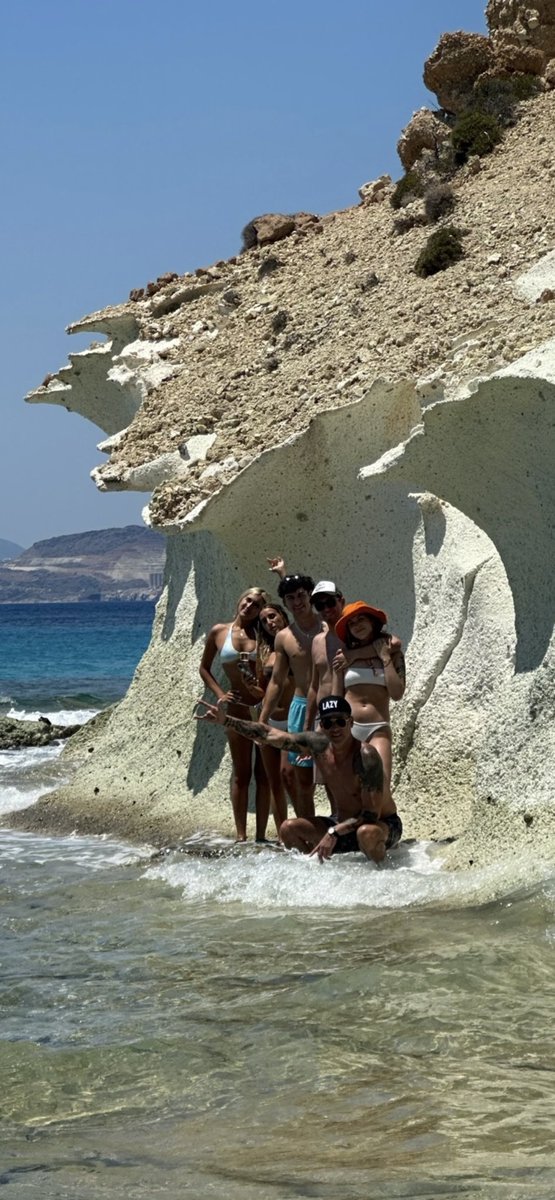 Touching everything I can. #YOLO #SUMMER2023 #Greece #Family