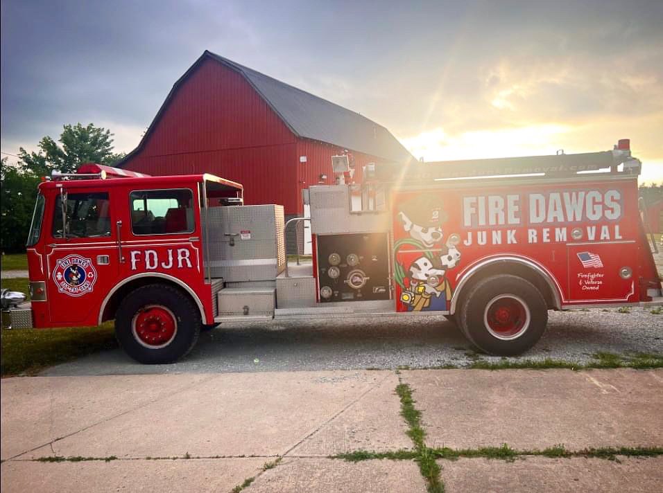 FDJunkRemoval's tweet photo. Rise n’ Shine ☀️True or False: Morning is the best part of the day! #goodmorning #junkremoval #firefighter #junkhauling https://t.co/14LjRYL9Ci
