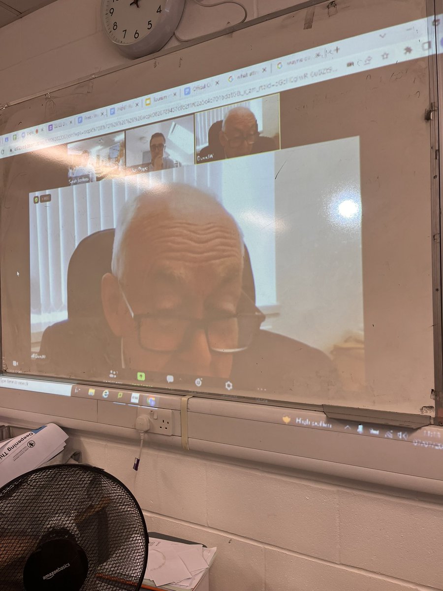 LSP_MissJenkins's tweet photo. A huge thank you to @PoliticsProject; @WayneDavid_MP and @PeredurPlaidAS for speaking to Pengam’s Political Ambassadors in Years 7 &amp; 8. The pupils thoroughly enjoyed. https://t.co/08MZDDOi4Y