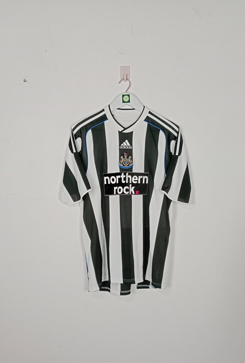 📢GIVEAWAY📢

We're giving away Newcastle United Home 2009-10 Size M

To Enter 
1. Follow US
2. Retweet this tweet
3. Like this tweet 

Good luck

Winner Will be chosen 20 July 2023