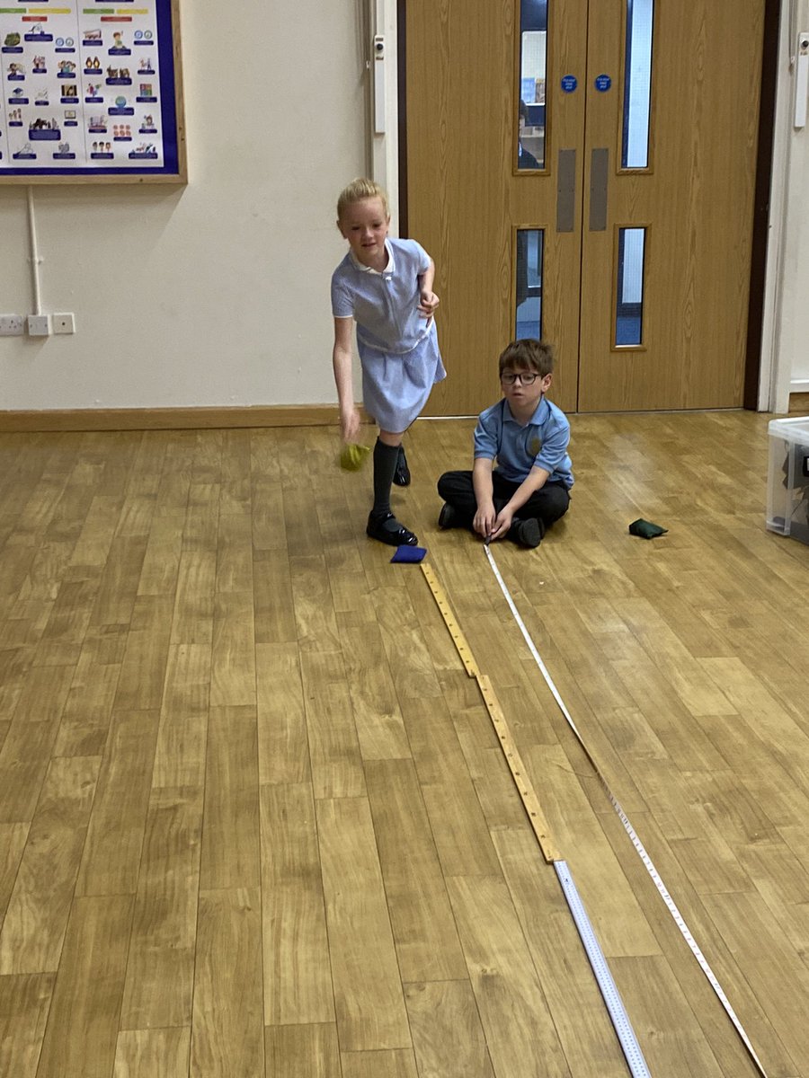 Miss Davies tweet media