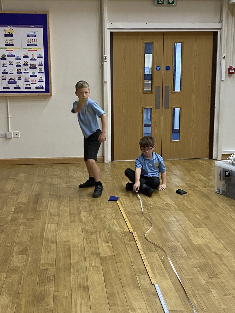 Miss Davies tweet media