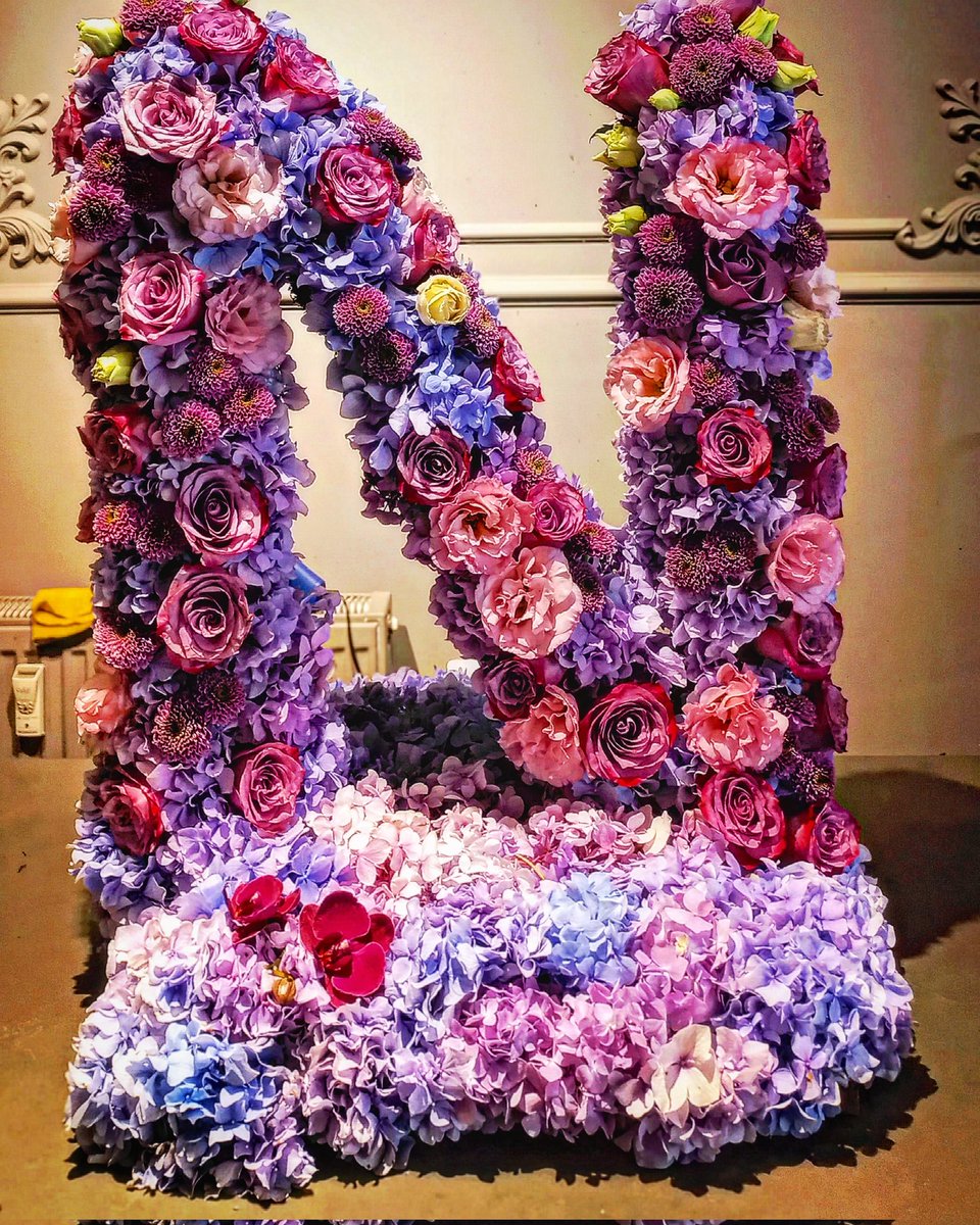 hieraflower's tweet photo. #hieraflower #arajman #arajmantasarım #interflora #interfloraturkey #denizli https://t.co/GpHAK4qNwo